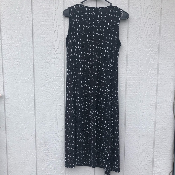 Kenneth Cole black & white, wrap front dress - Picture 4 of 6